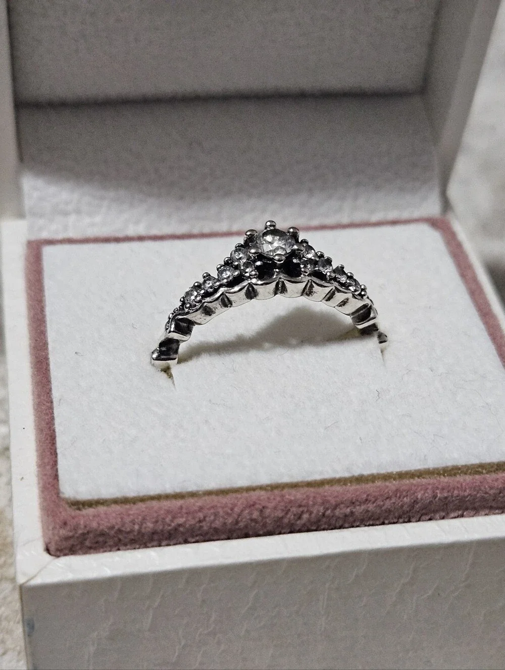 Pandora tiara inspired